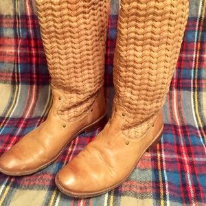 FRYE waffle weave boots - SZ 7.5